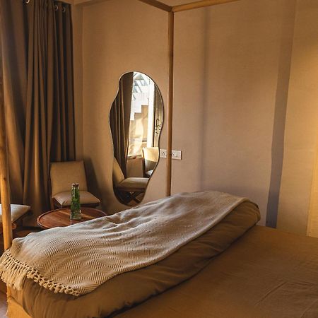 Exstasy Stays - Bathtub Rooms & Cafe - Your Romantic & Cozy Getaway - Thhpsociety - Mukteshwar Dış mekan fotoğraf