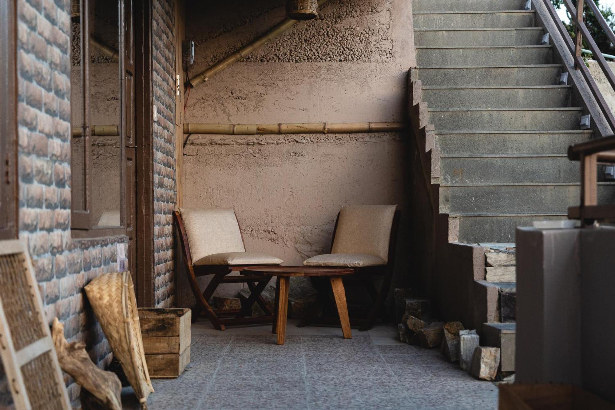 Exstasy Stays - Bathtub Rooms & Cafe - Your Romantic & Cozy Getaway - Thhpsociety - Mukteshwar Dış mekan fotoğraf